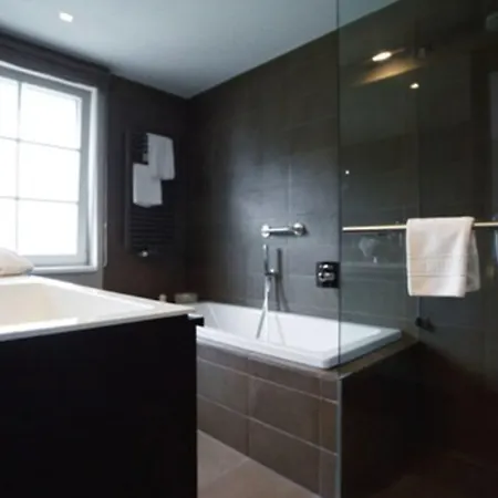 Kuenstlerquartier Seezeichen 4*