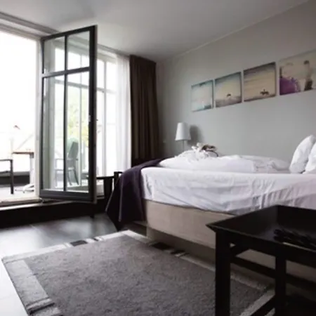 Kuenstlerquartier Seezeichen 4* アーレンスホープ